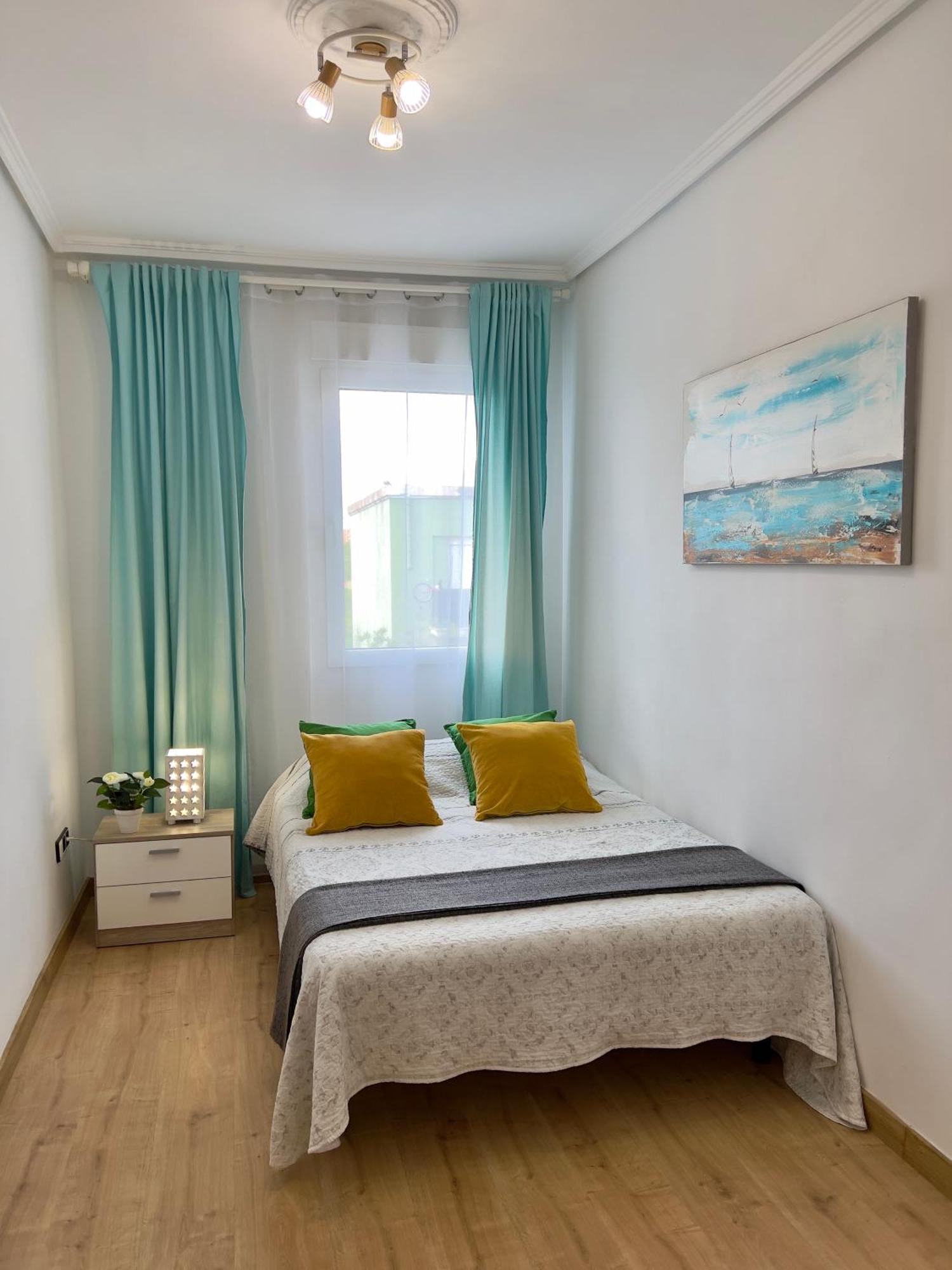 Cozy Apartment In Valencia! Wi-Fi ! Exteriör bild
